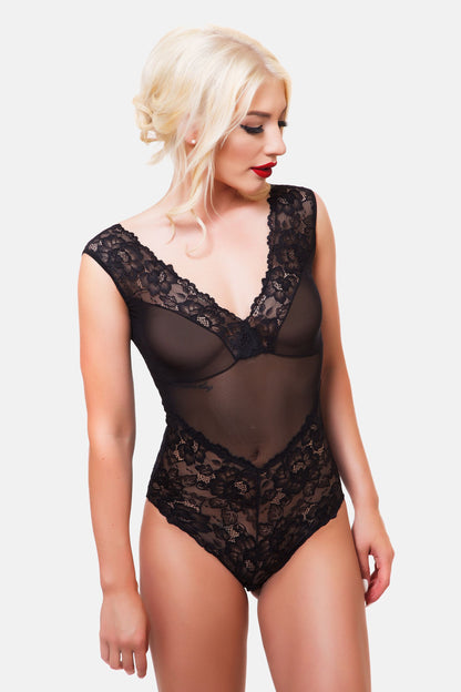 Tüllbody mit Spitzenslip