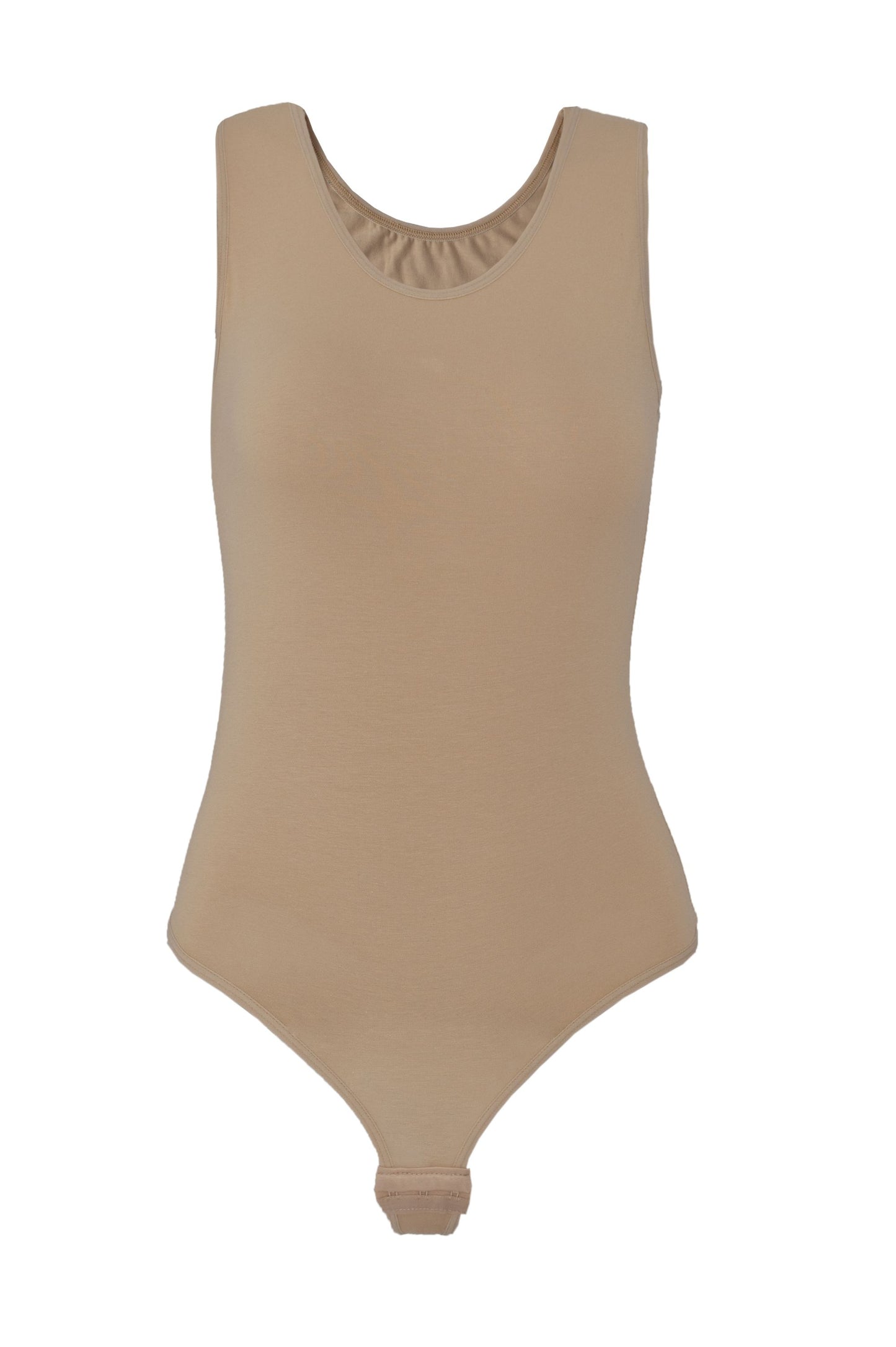 Stringbody mit breiten Trägern