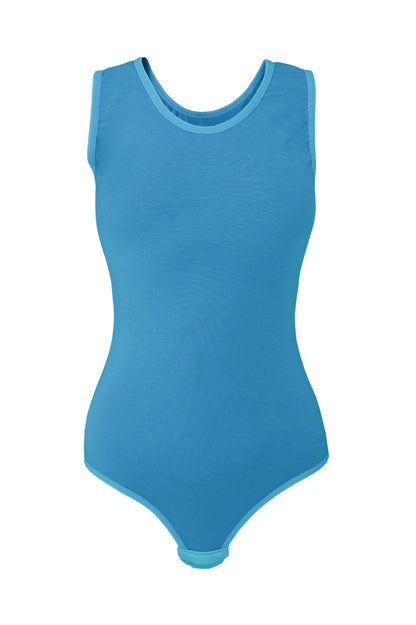 Stringbody mit breiten Trägern
