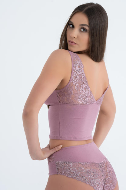 Lace lingerie set