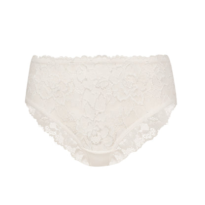 Brazilian Slips aus Spitze