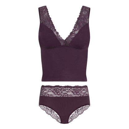 Lace lingerie set